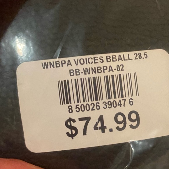 Basketball Women’s WNBA Voices Black 28.5 New Basketball RARE - Picture 9 of 10